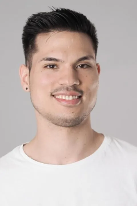 Dennis K. ist ein männliches People Model mit braunen Augen und schwarzen Haaren aus Stuttgart