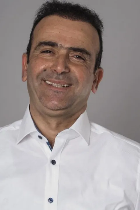 2. Bild von Yahya Y. aus seiner Sedcard