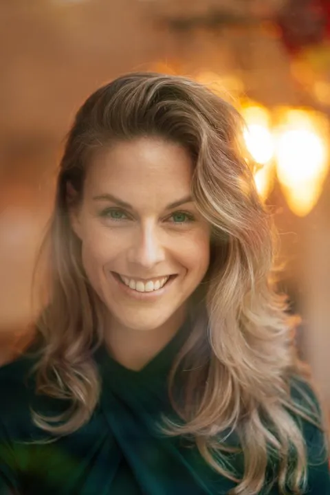 Sylvia R. ist ein weibliches Sport Model mit blauen Augen und blonden Haaren aus Stuttgart