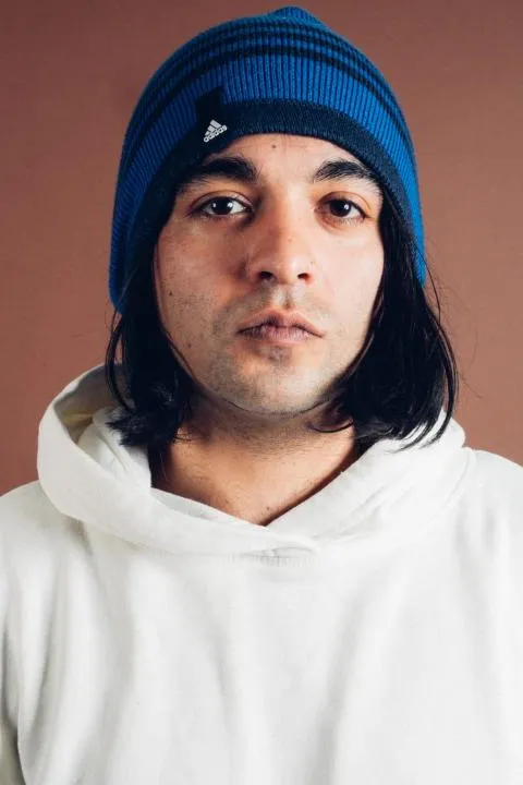 Burak Alper U. ist ein männliches Actors Model mit braunen Augen und schwarzen Haaren aus Hamburg