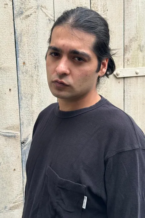 12. Bild von Burak Alper B. aus seiner Sedcard