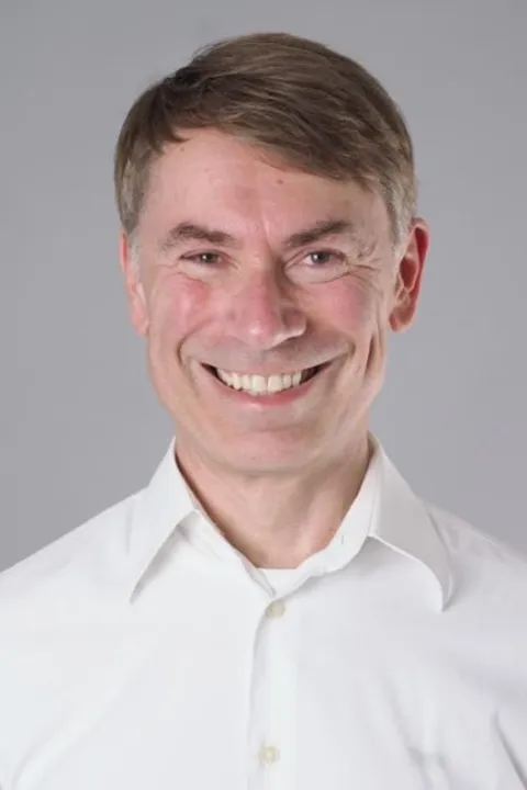 Michael K. ist ein männliches People Model mit grün-braunen Augen und blonden Haaren aus Stuttgart
