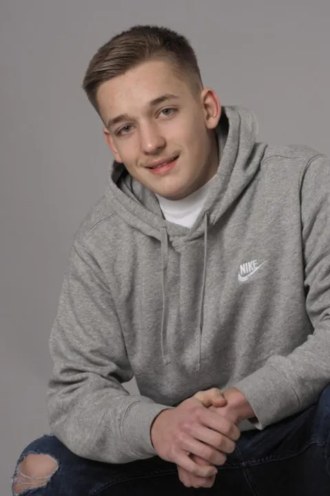 5. Bild von Jannik J. aus seiner Sedcard