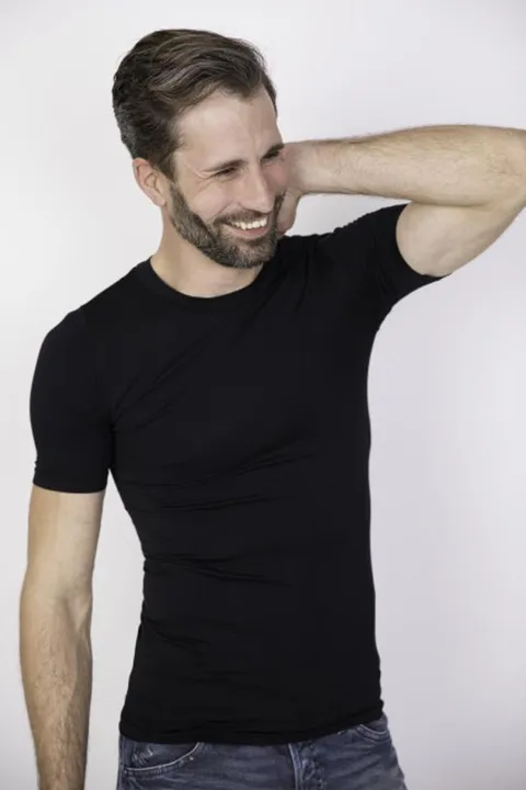 5. Bild von Niko N. aus seiner Sedcard