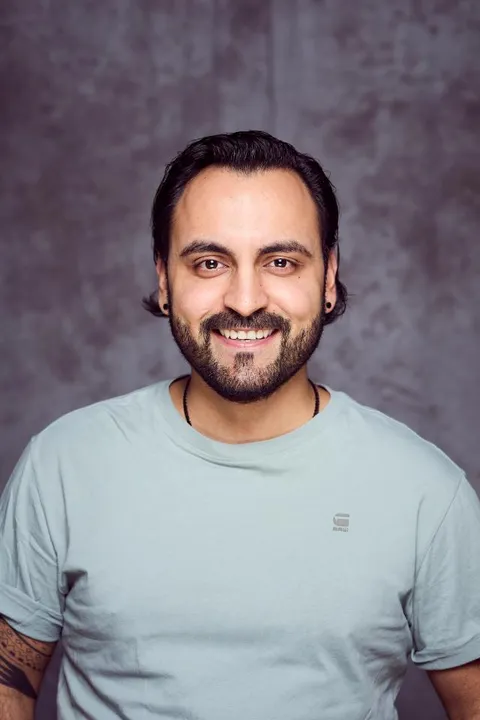 2. Bild von Suleman S. aus seiner Sedcard