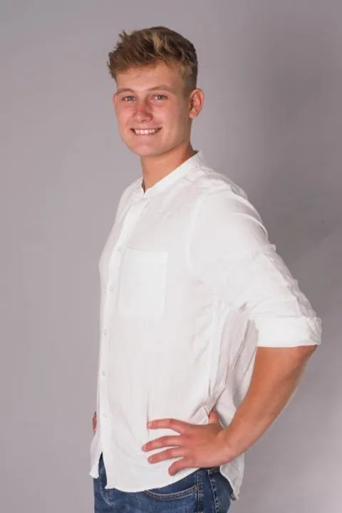 5. Bild von Luis L. aus seiner Sedcard