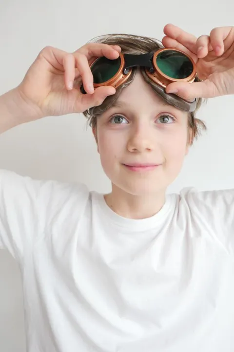 Tom P. ist ein männliches People Model mit braun-grünen Augen und dunkelblonden Haaren aus Stuttgart