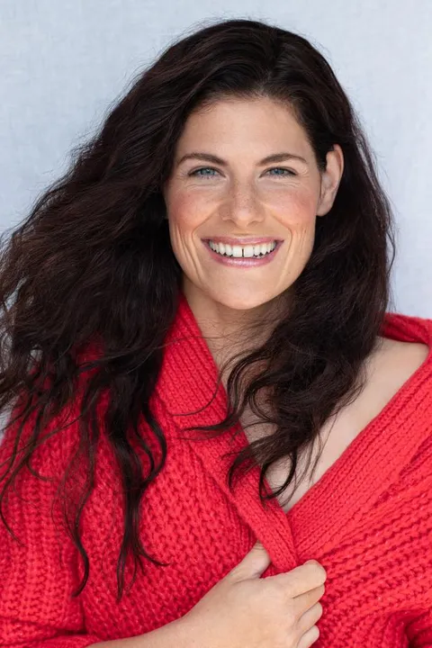 Stefanie W. ist ein weibliches Sport Model mit blauen Augen und braunen Haaren aus München