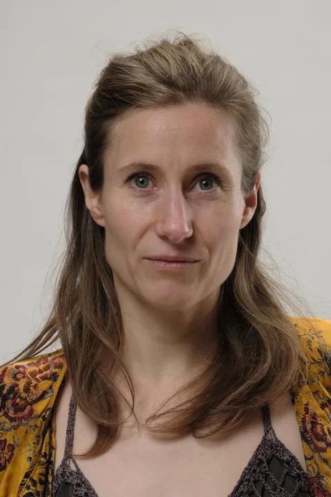 Laurence Isabelle S. ist ein weibliches Actors Model mit blau-grauen Augen und aschblonden Haaren aus Stuttgart