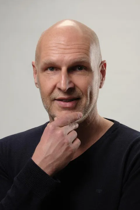 1. Bild von Mischa M. aus seiner Sedcard