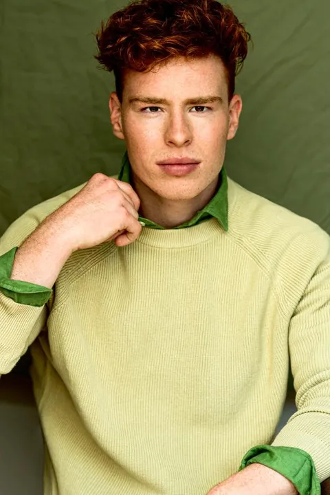 Vincent Laurin  L. ist ein männliches Sport Model mit braunen Augen und rot-braunen Haaren aus München