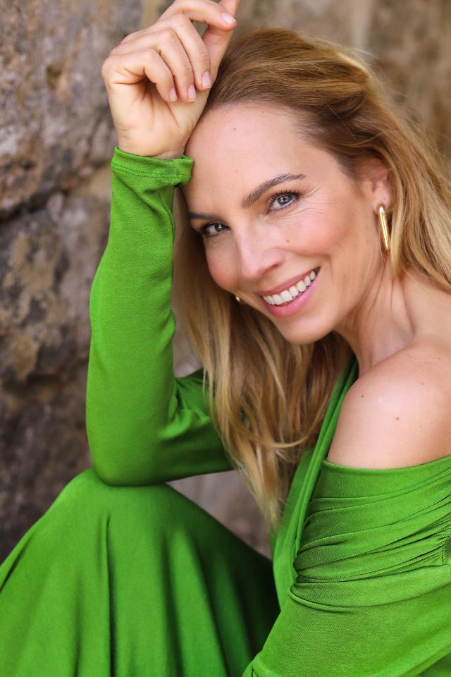 2. Bild von Vesna V. aus seiner Sedcard