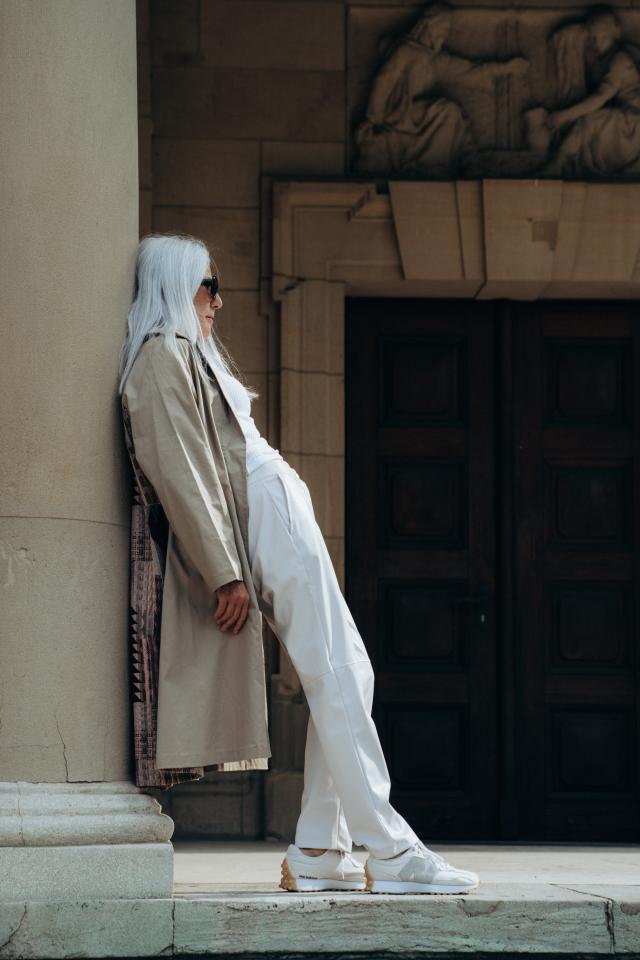 8. Bild von Debora D. aus seiner Sedcard