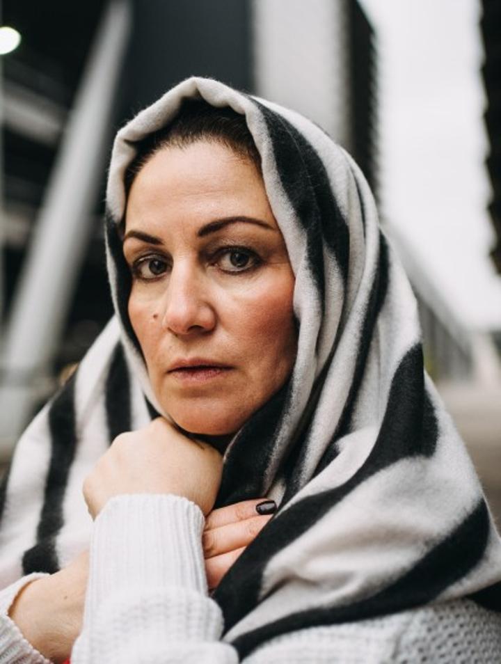 2. Bild von Özlem Ö. aus seiner Sedcard