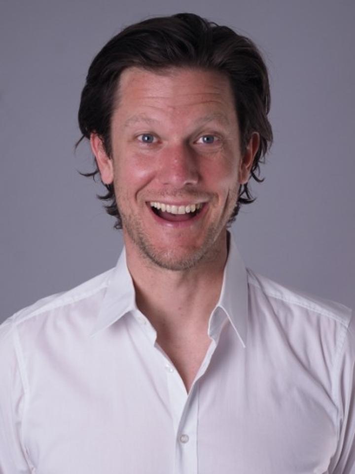 Jakob N. ist ein männliches Actors Model mit blauen Augen und braunen Haaren aus Stuttgart