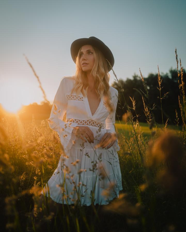 8. Bild von Maria M. aus seiner Sedcard