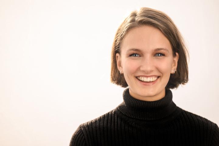3. Bild von Sophia S. aus seiner Sedcard