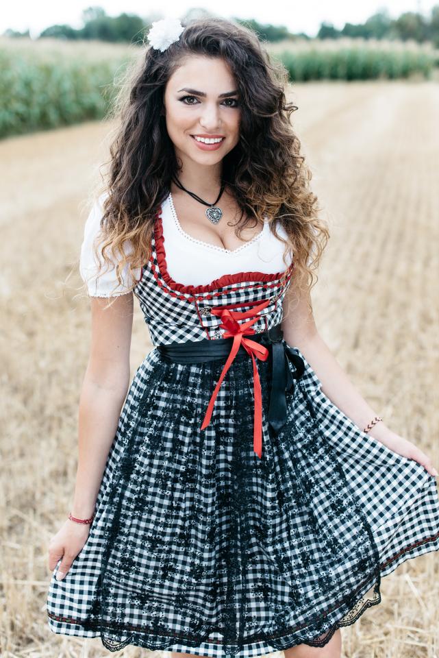13. Bild von Yasemin Y. aus seiner Sedcard
