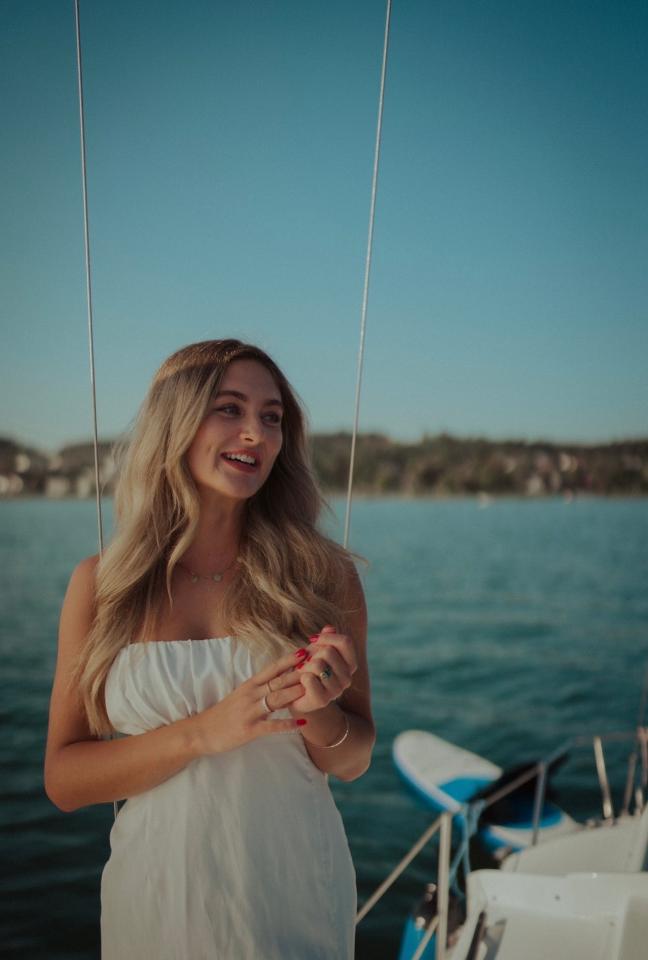 4. Bild von Helen H. aus seiner Sedcard