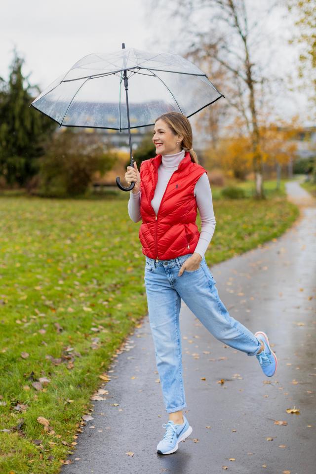 8. Bild von Myriel M. aus seiner Sedcard