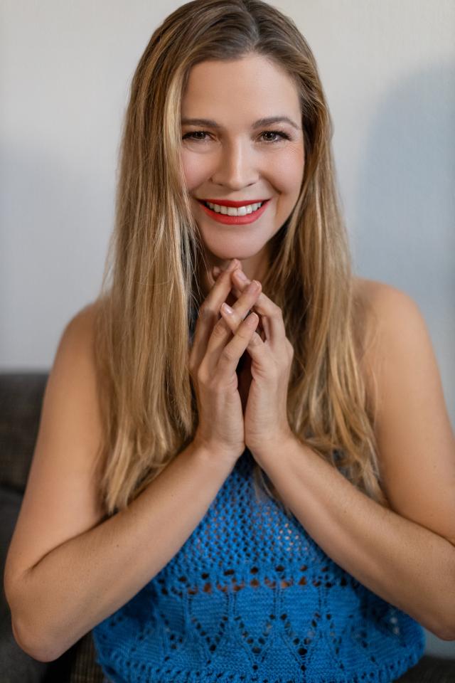 3. Bild von Myriel M. aus seiner Sedcard