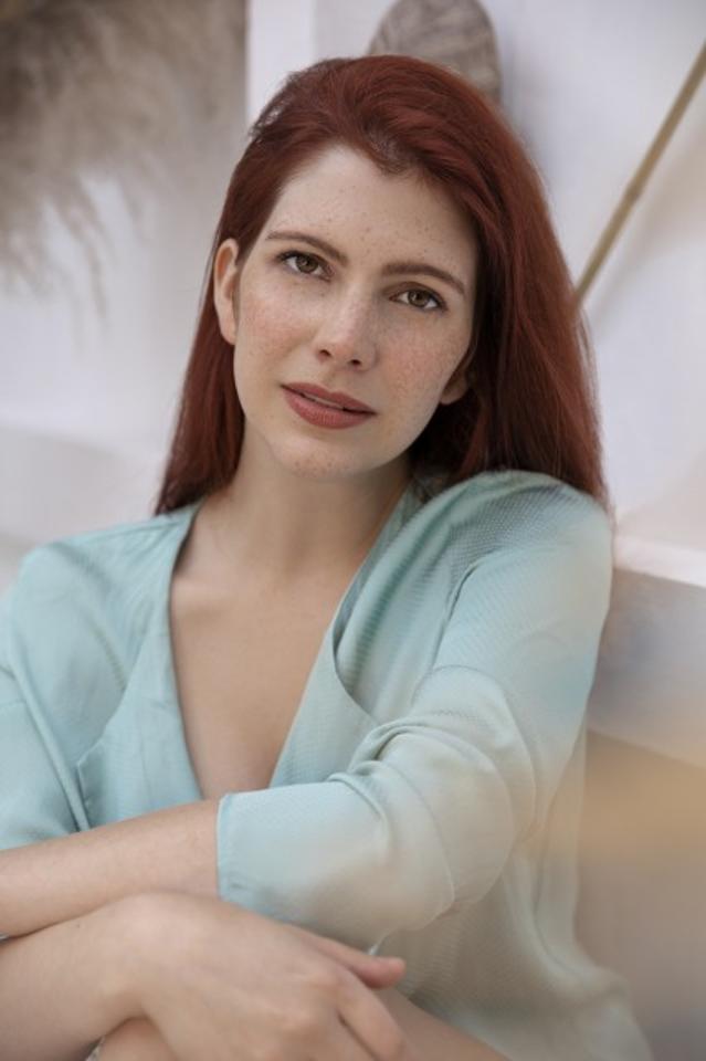 3. Bild von Marina M. aus seiner Sedcard