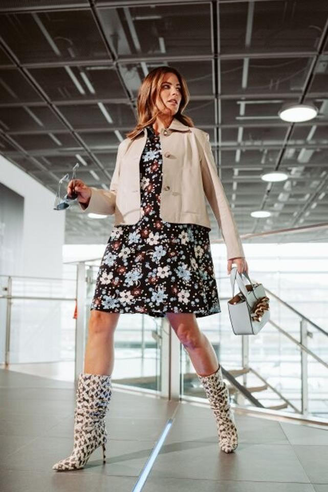 11. Bild von Marie M. aus seiner Sedcard