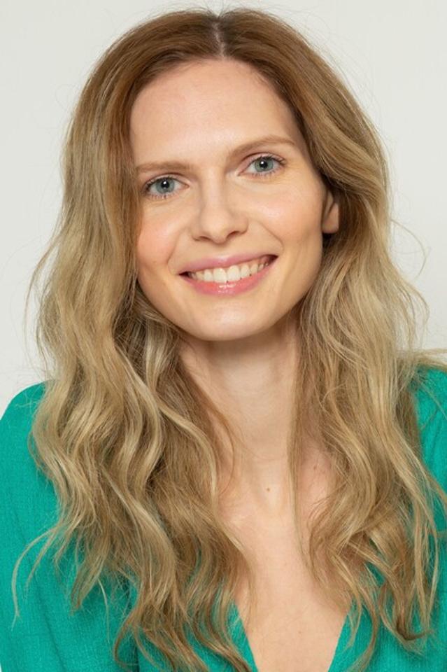 2. Bild von Karolina K. aus seiner Sedcard