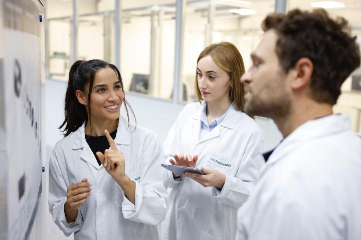 23. Bild von Denise D. aus seiner Sedcard