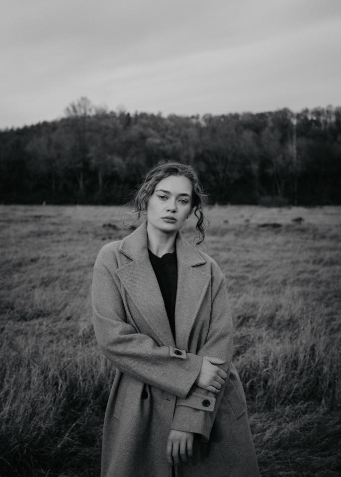 4. Bild von Lucia L. aus seiner Sedcard