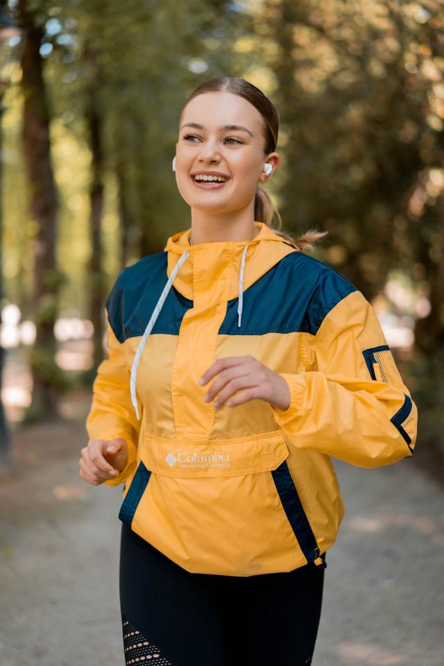 19. Bild von Lucia L. aus seiner Sedcard