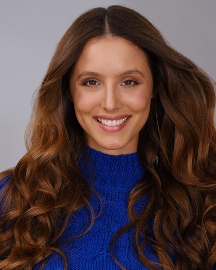 Weibliches Model aus unserer Mainboard Kategorie