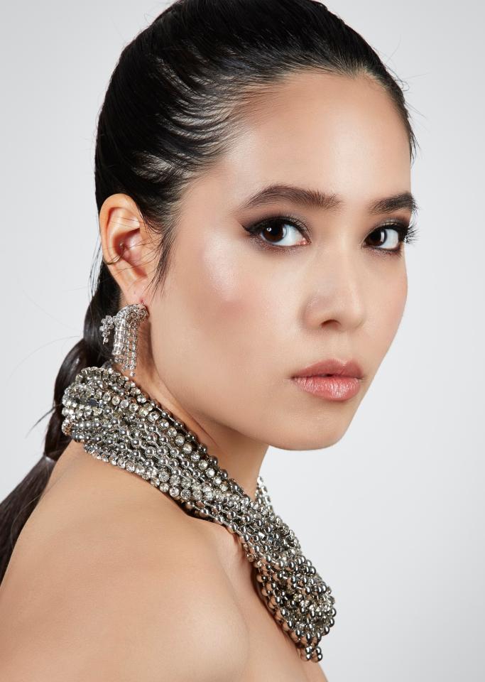 3. Bild von Thuy An T. aus seiner Sedcard