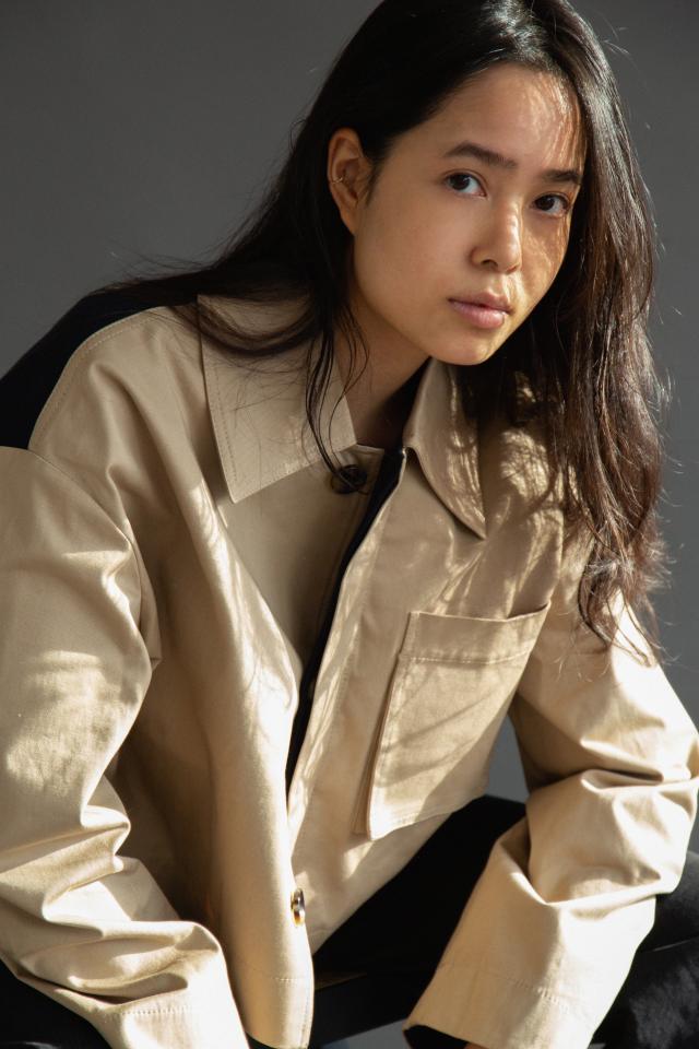 8. Bild von Thuy An T. aus seiner Sedcard