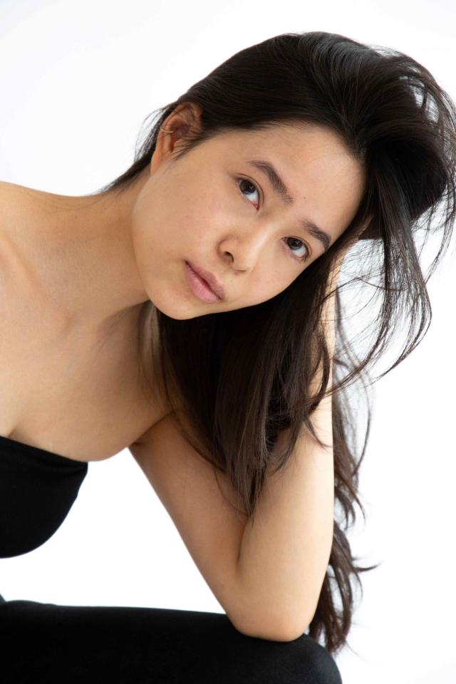 10. Bild von Thuy An T. aus seiner Sedcard