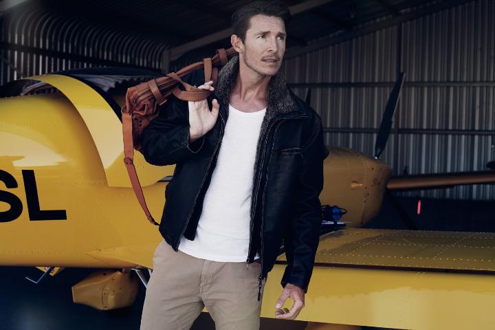 28. Bild von René R. aus seiner Sedcard