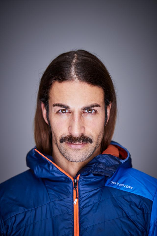 David M. ist ein männliches Commercials Model mit braunen Augen und braunen Haaren aus München