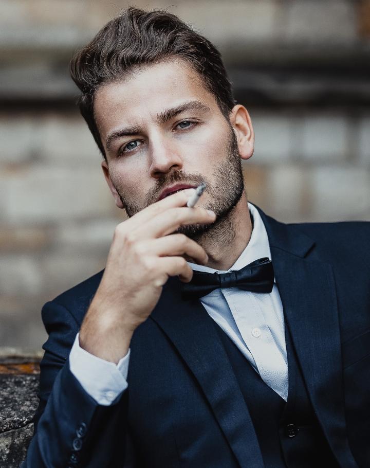 8. Bild von Leon L. aus seiner Sedcard