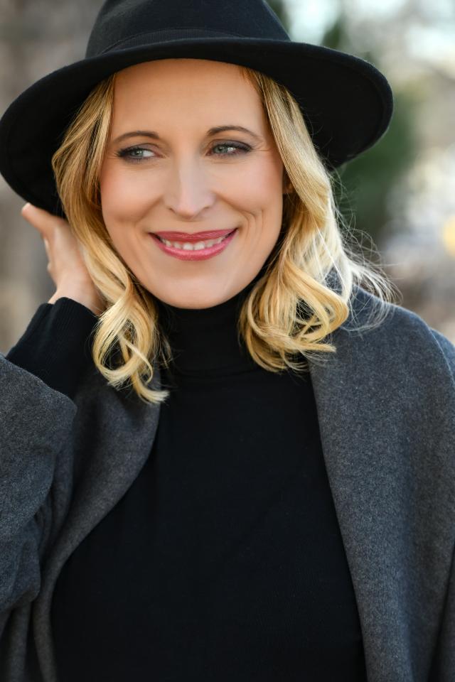 5. Bild von Johanna J. aus seiner Sedcard