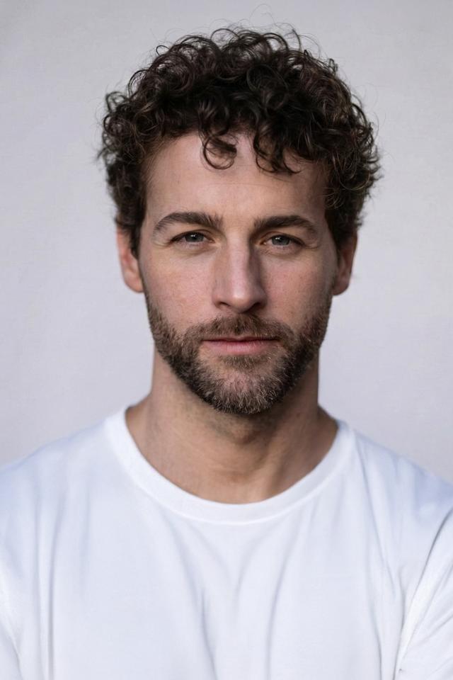 3. Bild von Tobias T. aus seiner Sedcard