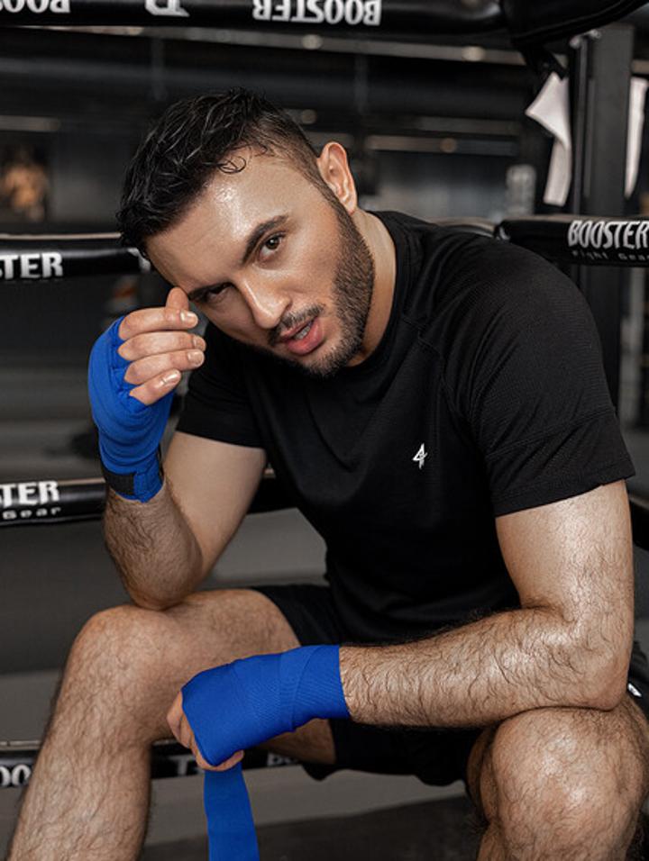 5. Bild von Egzon E. aus seiner Sedcard