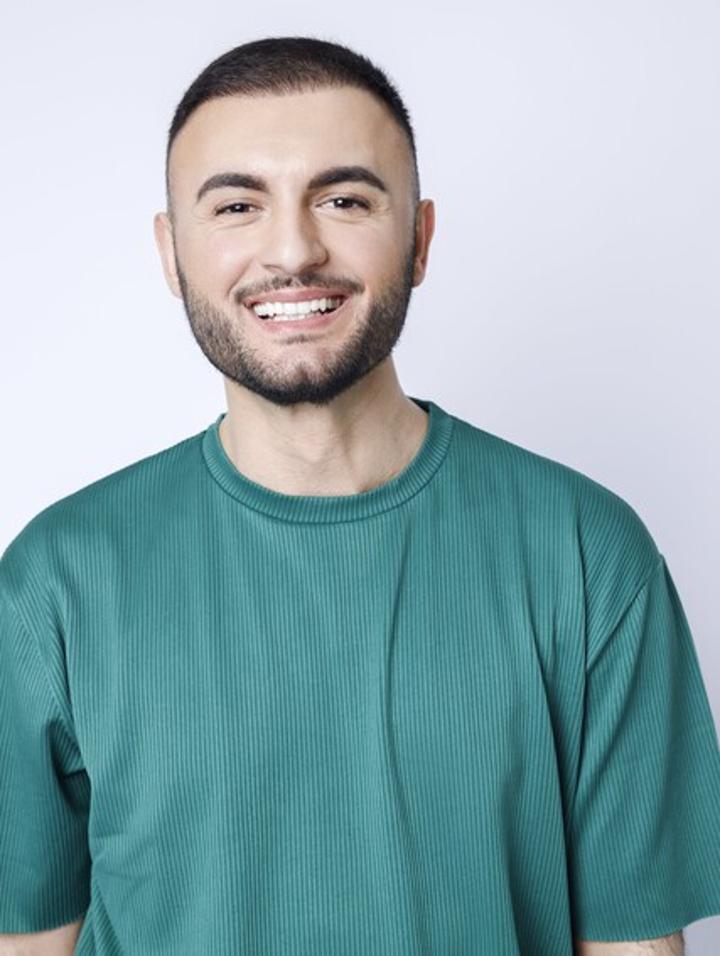 Egzon M. ist ein männliches Moderation Model mit braunen Augen und schwarzen Haaren aus Stuttgart