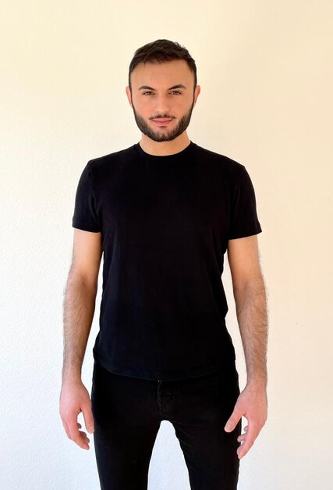 6. Bild von Egzon E. aus seiner Sedcard