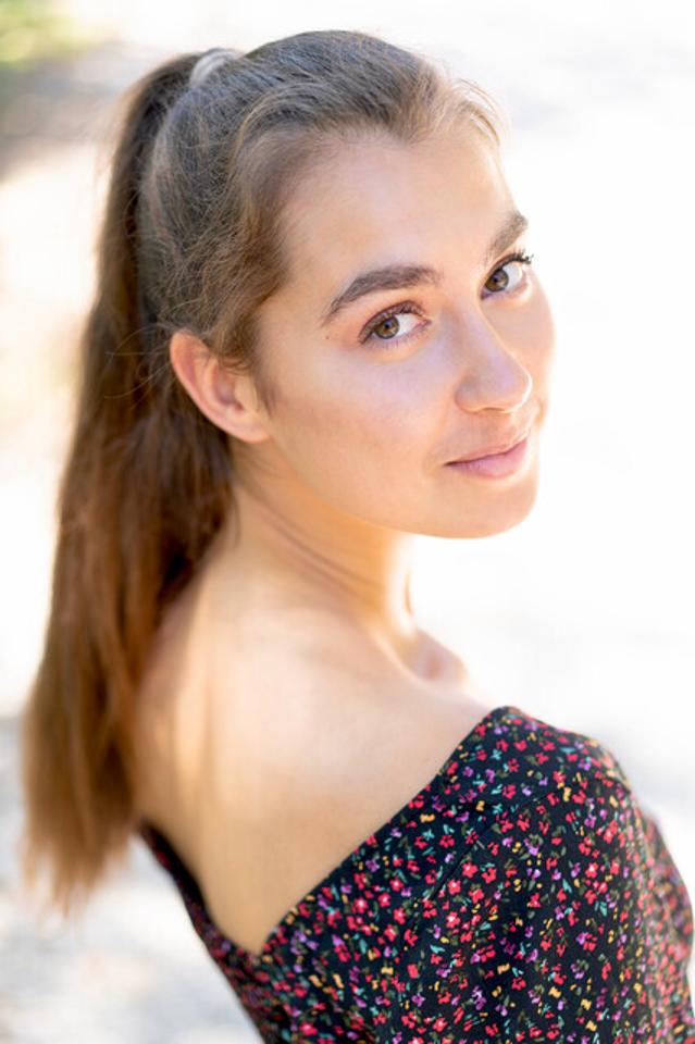 3. Bild von Hannah H. aus seiner Sedcard