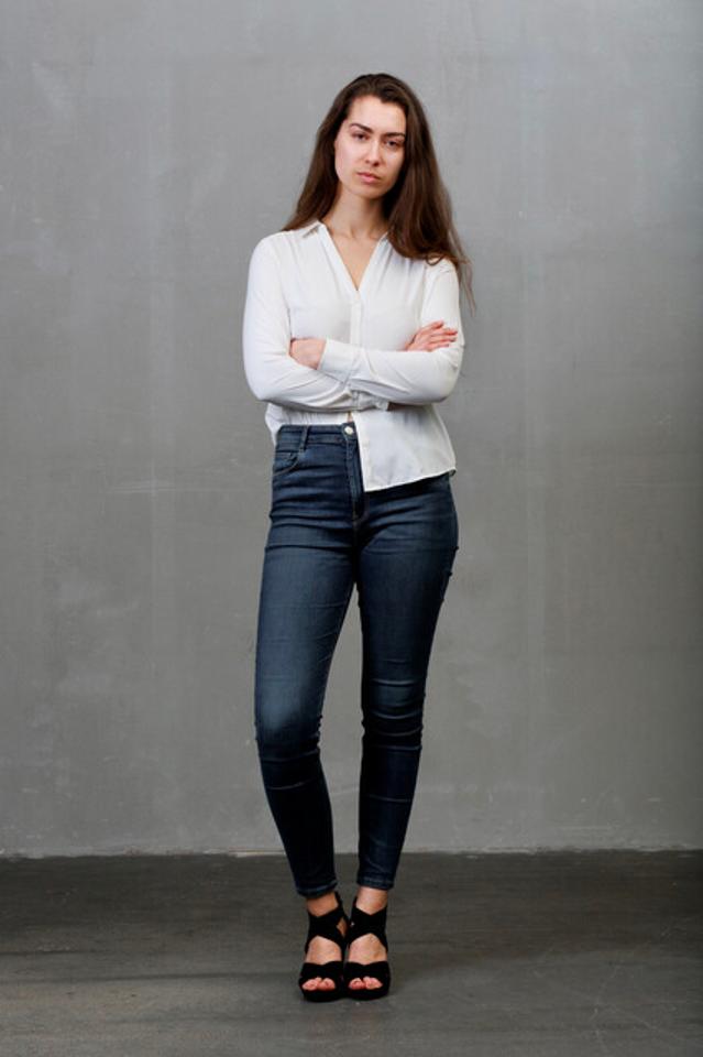 7. Bild von Hannah H. aus seiner Sedcard