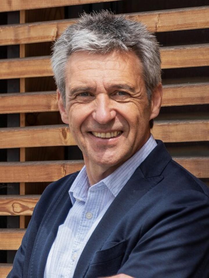 Männliches Model aus unserer Mainboard Kategorie