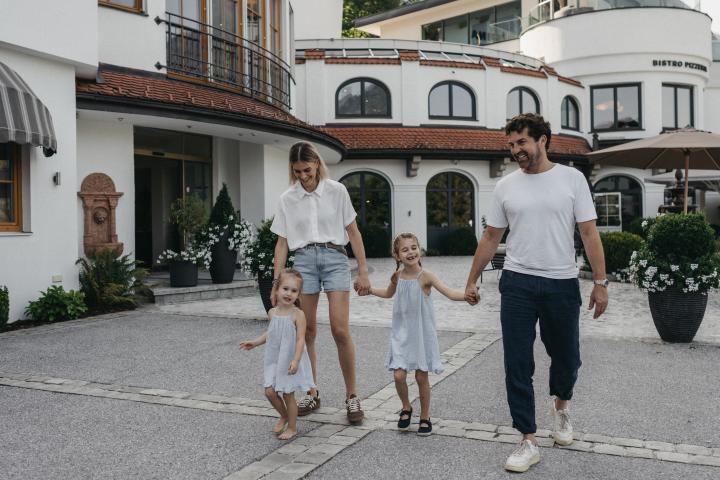 7. Bild von Farina F. aus seiner Sedcard