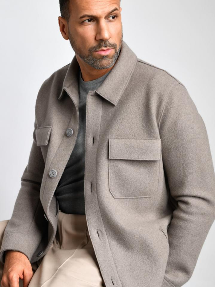 8. Bild von Nicky N. aus seiner Sedcard