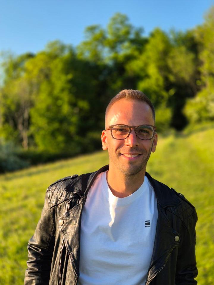 3. Bild von Pierre P. aus seiner Sedcard