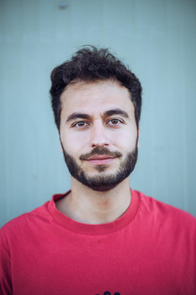 Riccardo P. ist ein männliches Actors Model mit braunen Augen und braunen Haaren aus Stuttgart